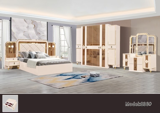 MDF หนัง PU หน้าแรกเฟอร์นิเจอร์ห้องนอน Ashley Little Decor สีชมพูครบชุดที่นอนสีขาว