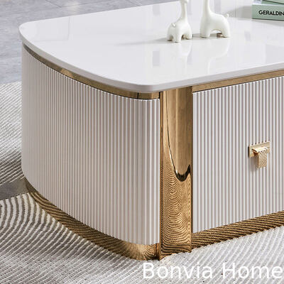 โทรทัศน์และตารางกาแฟไม้โมเดิร์นหรู โฟนเฟอร์นิเจอร์ ที่เก็บของขนาดใหญ่ บ้านกลางสีขาว ห้องนั่งเล่นไม้ โต๊ะกาแฟ